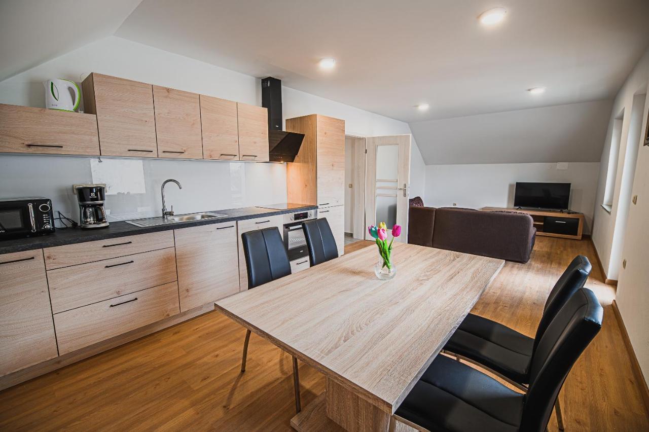 Mojcin Pisker Apartment House Kranj Eksteriør bilde